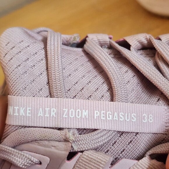 Nike Womens Air Zoom Pegasus 38 Running Shoes CW7358-601 Pink White Size 10 - Picture 10 of 13